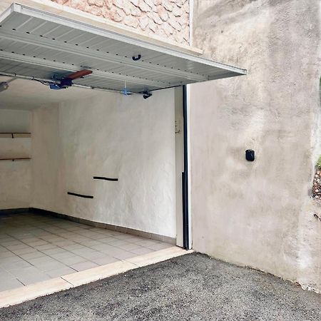 Il Giardino Del Comandante - Trilocale Con Garage Lägenhet Sanremo Exteriör bild